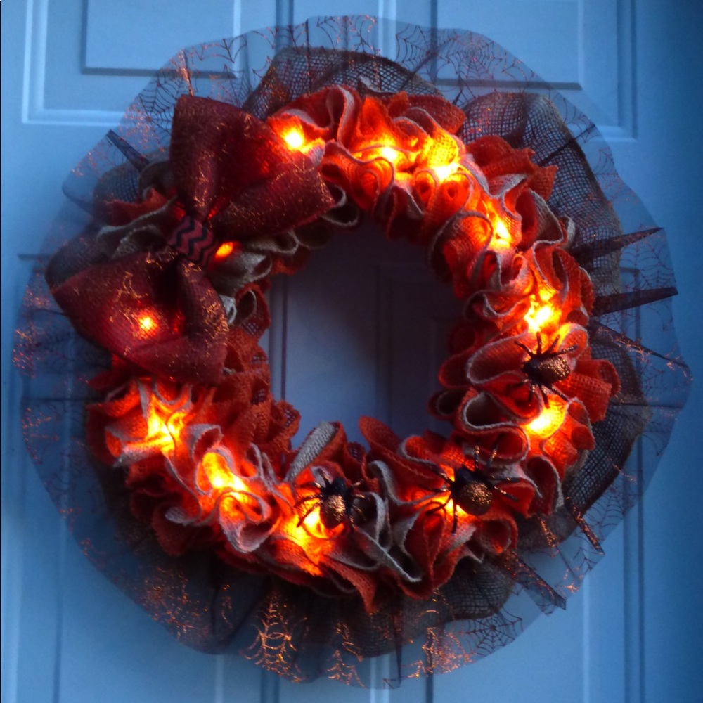 Halloween wreath, Halloween decoration.